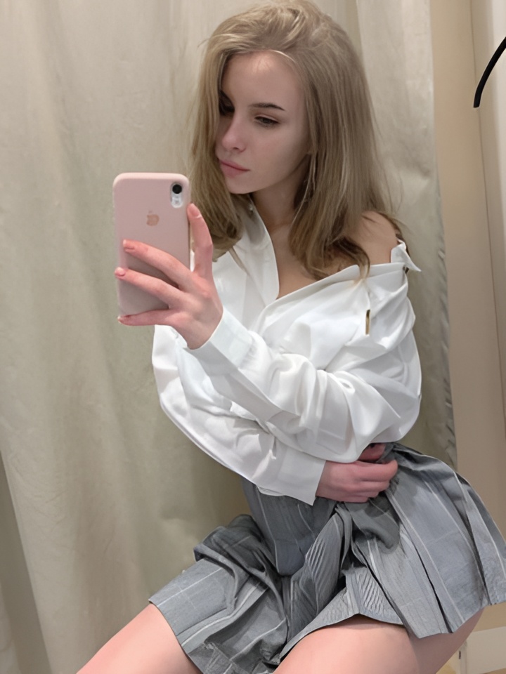 Сесилия привлекальеная девушка из Спасск-рязанский цена от 2000 руб