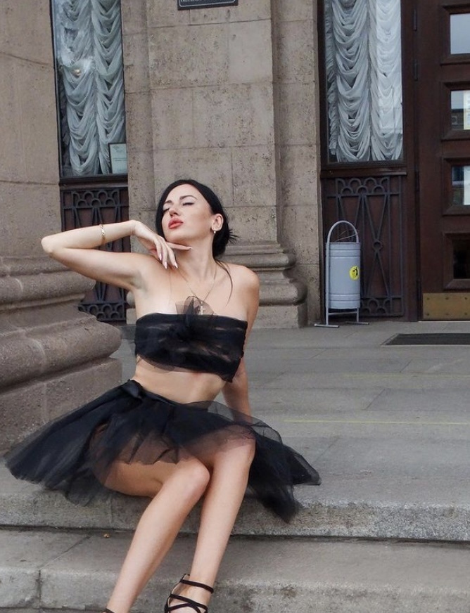 Индивидуалка 🎥 Урсула, доступна для личного знакомства от 4000 руб