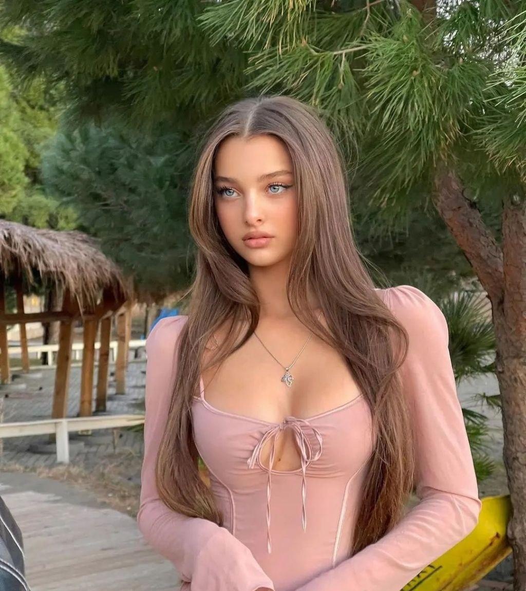 Ника привлекательная девушка из Спасск-рязанский цена от 9000 руб