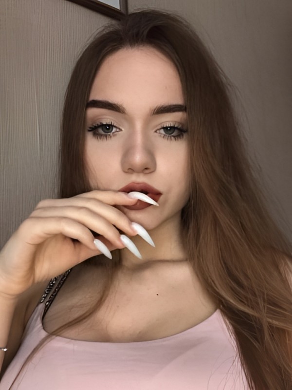 Наташа привлекательная девушка из Спасск-рязанский цена от 1500 руб