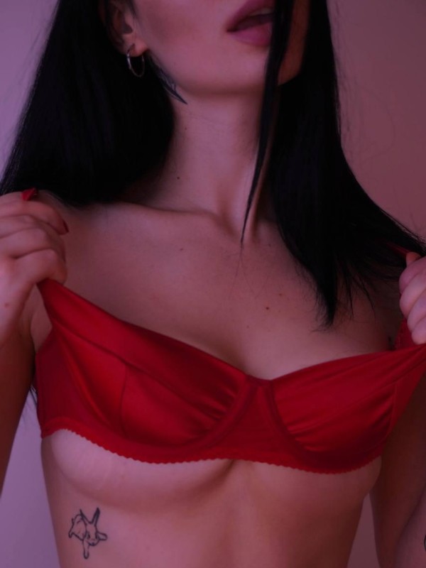 Ника привлекательная девушка из Спасск-рязанский цена от 6000 руб